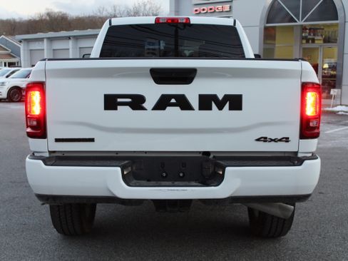 Used 2025 RAM 2500 Big Horn image 26