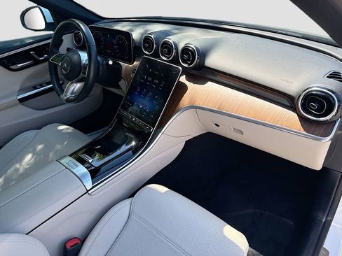 Used 2024 Mercedes-Benz C 300 4MATIC Sedan image 29