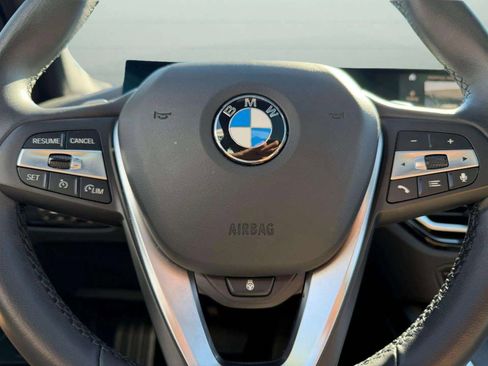 Used 2024 BMW 330i Sedan image 31