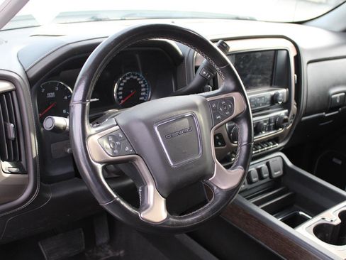Used 2019 GMC Sierra 2500 Denali w/ Duramax Plus Package image 8