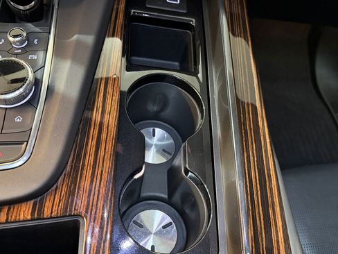 Used 2024 Cadillac Escalade Premium Luxury w/ Performance Package AWD/4WD image 36