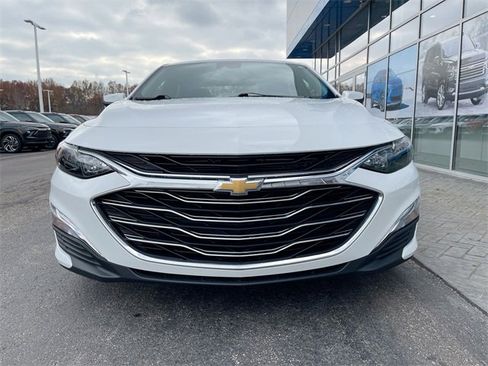 Certified 2024 Chevrolet Malibu LS image 29
