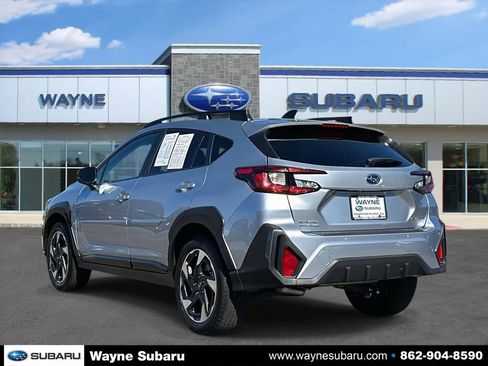 Used 2024 Subaru Crosstrek 2.5i Limited w/ Crosstrek Mirror Package image 3