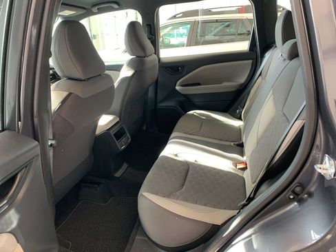 New 2026 Subaru Forester Base image 10