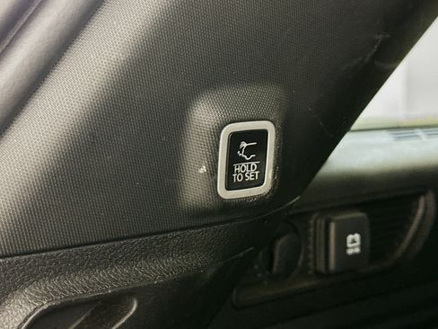 Used 2024 Jeep Grand Cherokee Limited 4xe AWD/4WD image 32