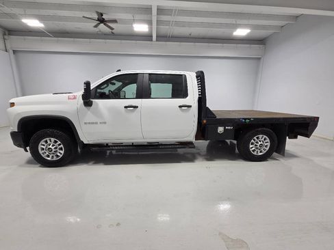 Used 2022 Chevrolet Silverado 2500 W/T w/ WT Fleet Convenience Package image 4