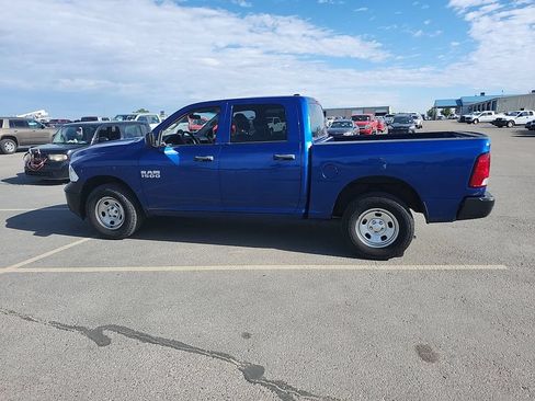 Used 2018 RAM 1500 Tradesman w/ Popular Equipment Group AWD/4WD image 14