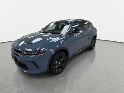 Used 2024 Dodge Hornet R/T w/ R/T Blacktop Package AWD/4WD image 4