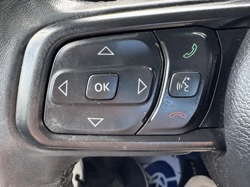 Used 2022 Jeep Wrangler Unlimited Sport image 22