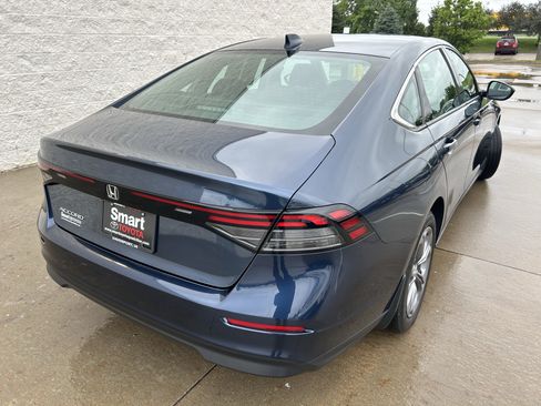 Used 2024 Honda Accord EX image 6