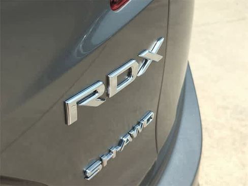 Used 2025 Acura RDX SH-AWD w/ Technology Package image 12