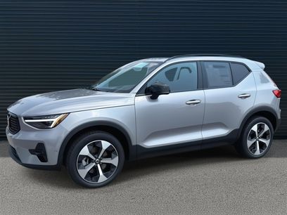 Certified 2026 Volvo XC40 B5 Plus w/ Protection Package Premier