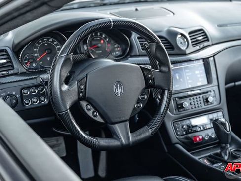 Used 2017 Maserati GranTurismo MC image 6