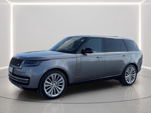 Used 2024 Land Rover Range Rover Long Wheelbase SE AWD/4WD image 2