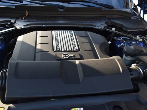 Used 2017 Land Rover Range Rover Sport SVR image 14