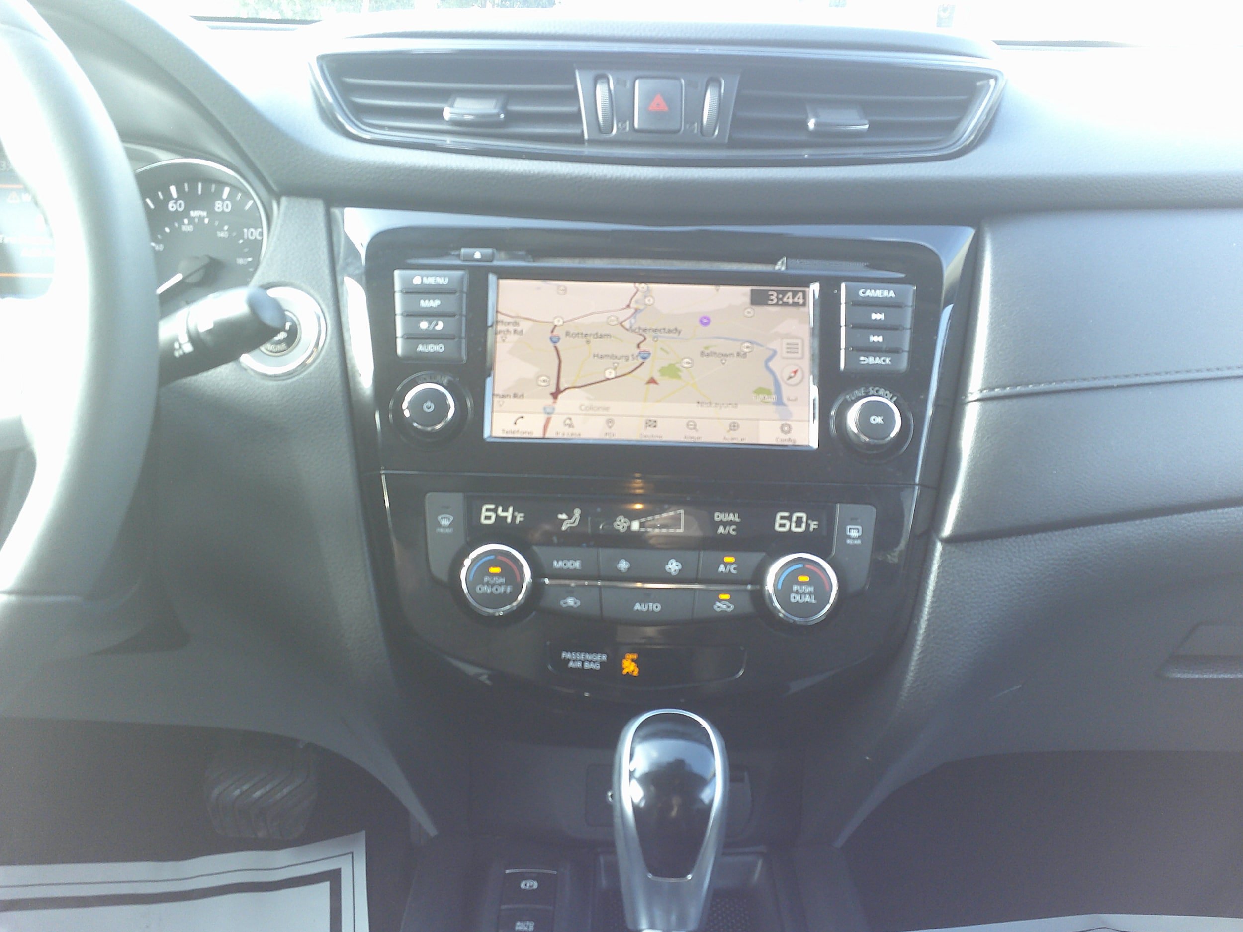 Used 2019 Nissan Rogue SV w/ Premium Package AWD/4WD image 20