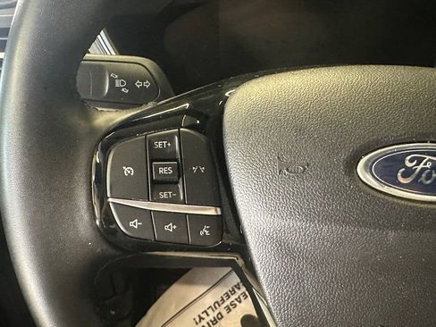 Used 2025 Ford Escape Active w/ Cold Weather Package AWD/4WD image 11