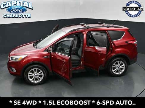 Used 2017 Ford Escape SE w/ Equipment Group 201A AWD/4WD image 34