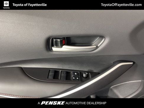 Certified 2025 Toyota Corolla SE FWD image 24