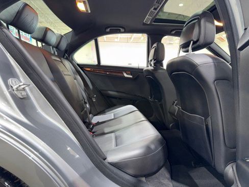 Used 2014 Mercedes-Benz C 250 Sedan image 59