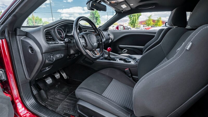 Used 2020 Dodge Challenger R/T Scat Pack RWD image 21