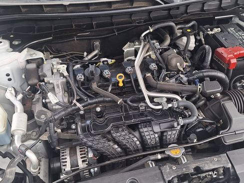 Used 2024 Nissan Altima 2.5 SR AWD/4WD image 28