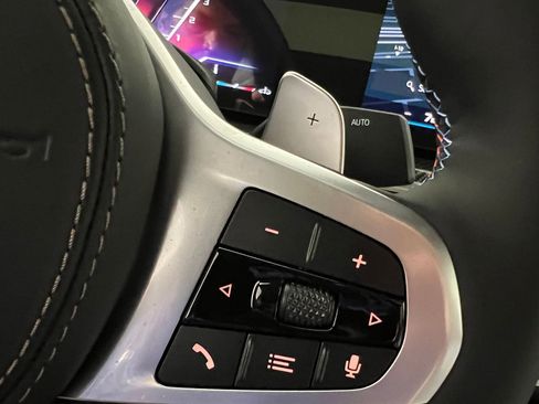 New 2026 BMW X6 M60i w/ Executive Package image 27