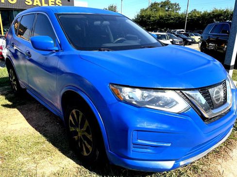Used 2017 Nissan Rogue S FWD image 7