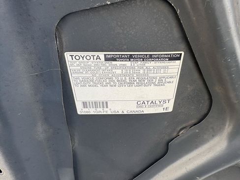 Used 2005 Toyota Tundra 2WD Regular Cab image 33