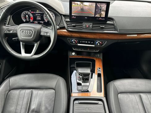 Used 2021 Audi Q5 Premium Plus w/ Premium Plus Package image 17
