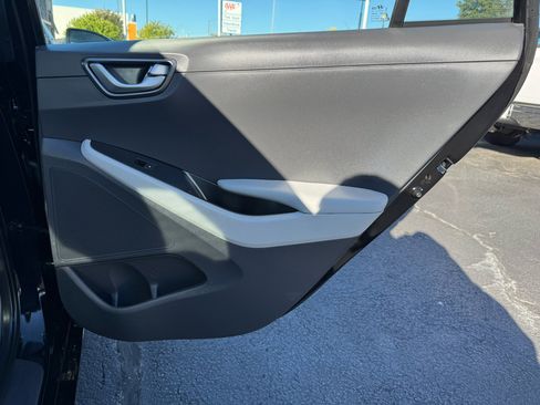 Used 2021 Hyundai Ioniq Blue image 21