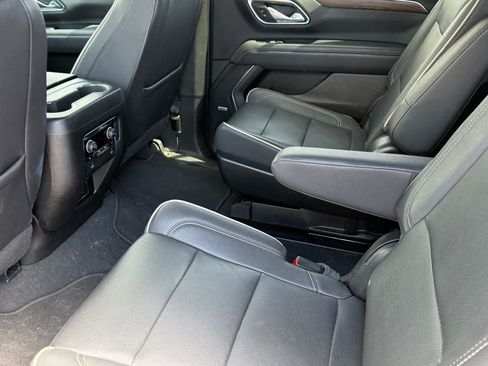 Used 2023 Chevrolet Tahoe Premier AWD/4WD image 10