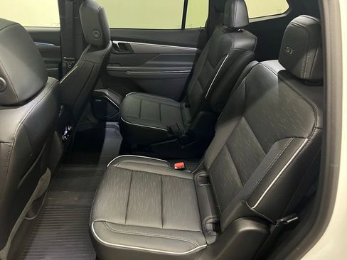 New 2026 Buick Enclave Sport Touring w/ Power Package FWD image 30