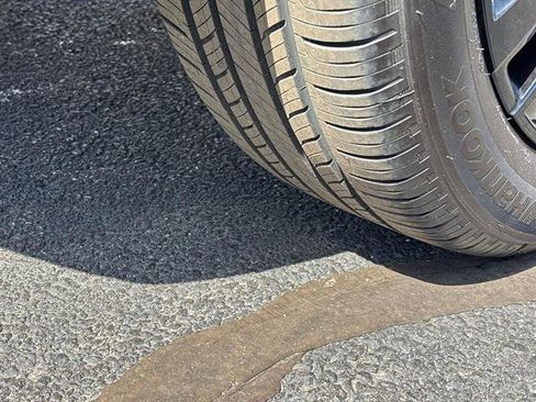 Used 2025 Buick Encore GX Sport Touring w/ Advanced Technology Package image 32