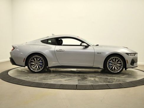 Used 2024 Ford Mustang GT Premium image 2