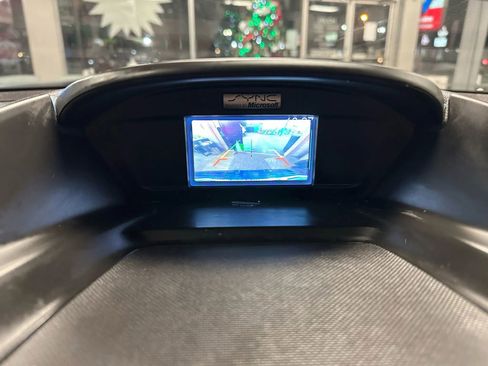 Used 2014 Ford Escape SE image 23