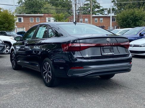 Certified 2025 Volkswagen Jetta S image 5