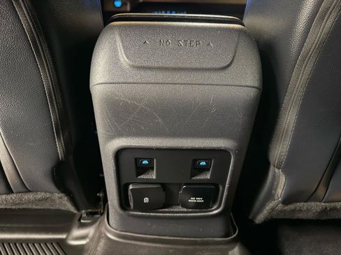 Used 2021 Ford Bronco Outer Banks AWD/4WD image 24