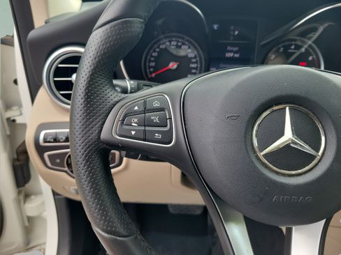 Used 2016 Mercedes-Benz GLC 300 4MATIC image 23