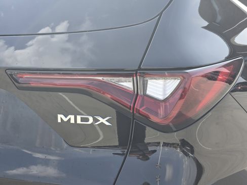 Certified 2025 Acura MDX w/ Technology Package image 15