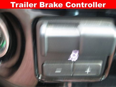 Used 2024 Chevrolet Silverado 2500 LT w/ Z71 Sport Edition AWD/4WD image 20