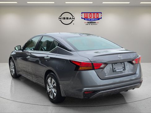 Certified 2025 Nissan Altima 2.5 S FWD image 4