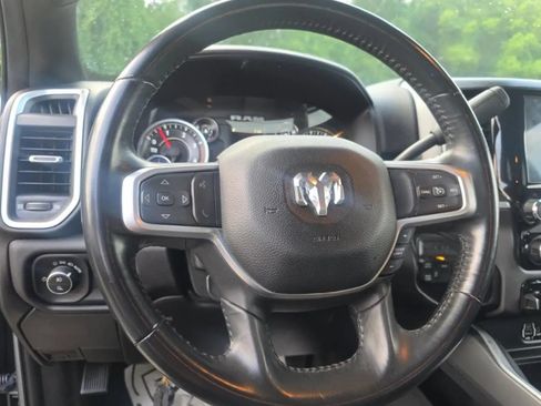 Used 2023 RAM 3500 Big Horn w/ Level 1 Equipment Group AWD/4WD image 8