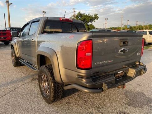 Used 2019 Chevrolet Colorado ZR2 w/ Colorado ZR2 Bison Edition image 5