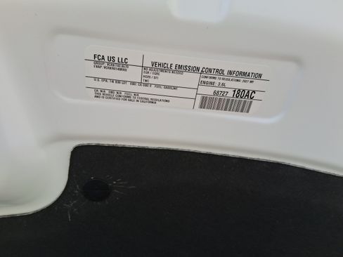 New 2027 Chrysler Pacifica Select FWD image 9