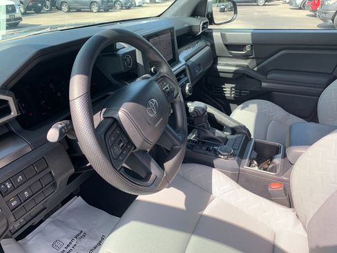 Used 2025 Toyota Tacoma SR5 AWD/4WD image 2