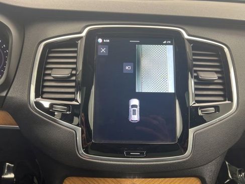 Used 2023 Volvo XC90 B6 Plus AWD/4WD image 28