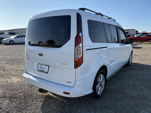 Used 2016 Ford Transit Connect XLT FWD image 5