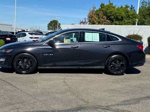 Used 2023 Chevrolet Malibu LT w/ Driver Confidence Package image 9
