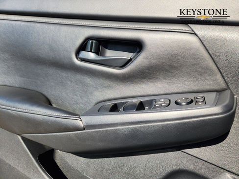 Used 2024 Nissan Sentra S image 23